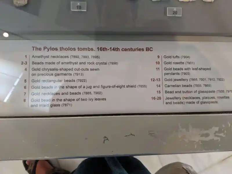 Jewellery from the Pylos tholos tombs, 16th to 14th centuries BC